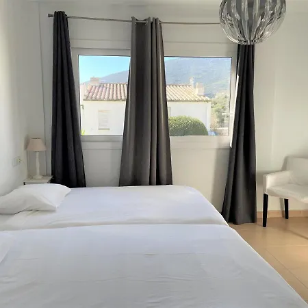 Heretat - Casa Con Garaje A 5 Minutos Del Centro