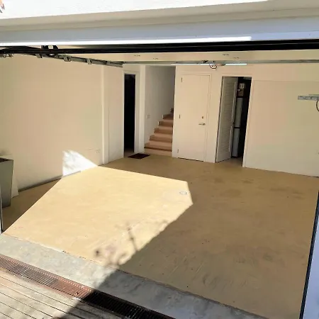 Holiday home Heretat - Casa Con Garaje A 5 Minutos Del Centro